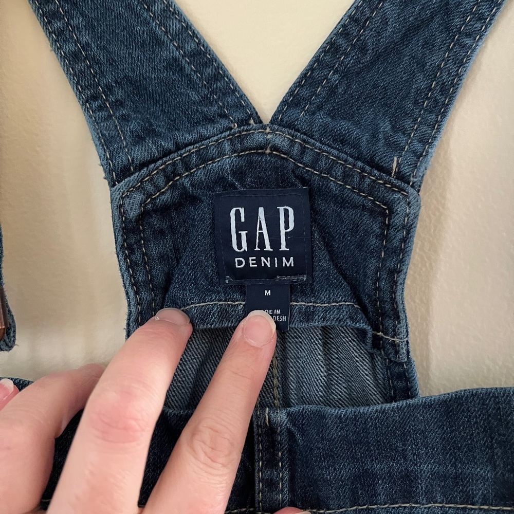 GAP Denim Short Overalls - Picture 2 of 2
